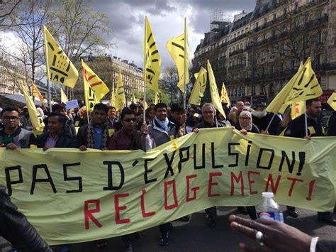 L' expulsion d'un locataire est une procédure qui nécessite le concours d'un huissier, d'un juge et parfois hlm : 1er DALO expulsé à Paris - Raffut devant la préf. de ...