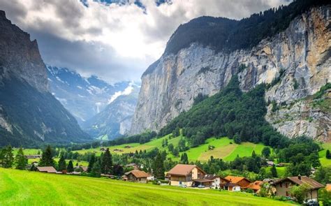 Best Time To Visit Switzerland Dreamy Alpine Vacation Truly Hand Picked