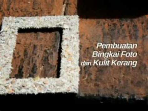 Mulai dari momen kelahiran, bertambahnya usia, kelulusan, dan berbagai momen spesial lainnya. Cara Membuat Bingkai foto dari kulit kerang bagian1.wmv ...