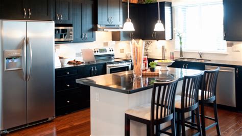 Energy can also be conserved by following the manufacturer's operating instructions, especially where washing machine and dishwashers are concerned. Choose Energy Efficient Appliances to Reduce Energy Bills