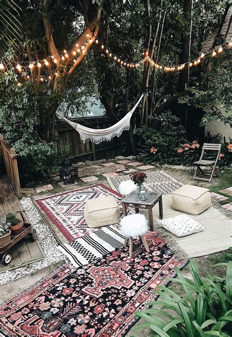 33 Gorgeous Bohemian Outdoor Patio Designs For Cozy Outdoor Space Idea