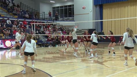 Holmen Volleyball Advances To State With Tight Match Against Middleton Youtube