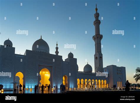 Abu Dhabi Sheik Zayed Grand Mosque Islamic Architecture Located In