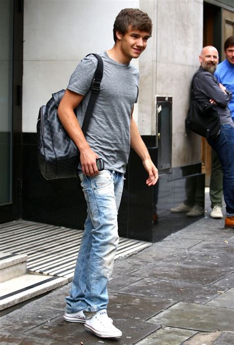 Liam Payne Picture One Direction Leave The Bbc Radio Studios