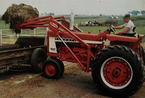 Ih 706 With Stanhoist Loader Vintage Tractors International