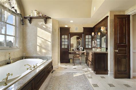 Here are some of the top bathroom remodeling ideas, along with their costs and the pros and cons of each remodeling upgrade. Cost to Remodel a Master Bathroom in 2020 | Find Bathroom ...