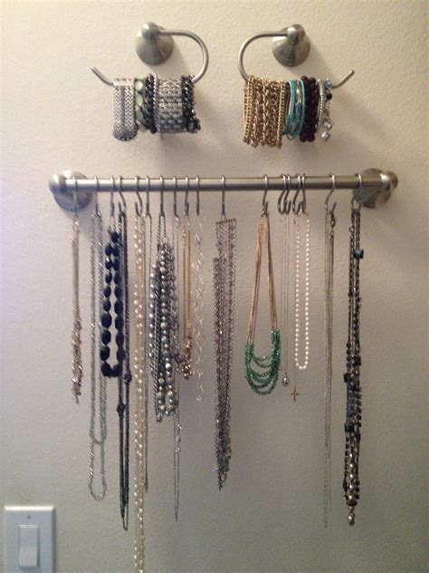 how to easily organization jewelry and accessories overthrow martha