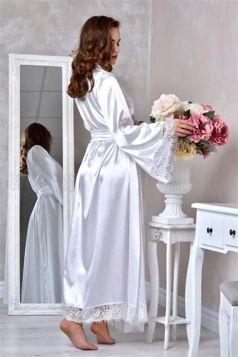 White Long Bridal Robe Wedding Kimono Robe Long Lace Bridal Etsy Bridal Dressing Gown Satin