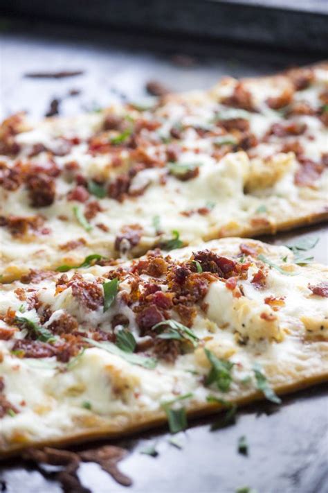 Place the thawed puff pastry on the prepared baking sheet. Chicken Bacon Ranch Flatbread Pizza | Recipe | Flatbread ...