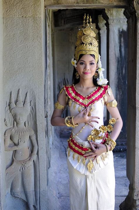 Siem Reap Cambodia Nov Unidentified Khmer Woman Classical