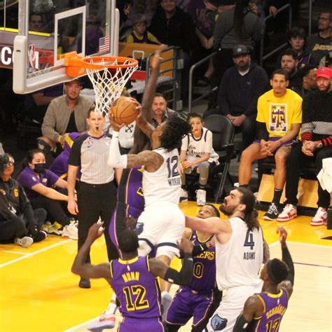 Morant Attack Lakers