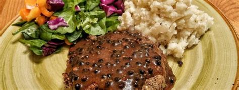 • japanese hamburger steak, called hamburg, is not exactly japanese food, but like tonkatsu, it is very popular home cooking. « Hamburger Steak » végétarien | Hamburger steak, Veggie ...