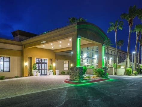 Holiday Inn North Phoenix Hotel By Ihg