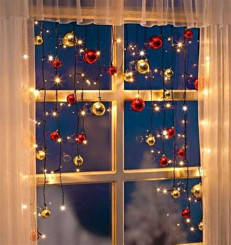 40 Easy Christmas Window Decoration Ideas For 2023