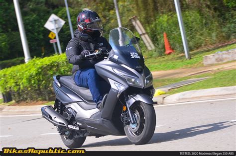 Rm 15315 tidak termasuk cukai jalan , insurans dan registration. TESTED: Modenas Elegan 250 ABS - "Modest Maxi" - BikesRepublic