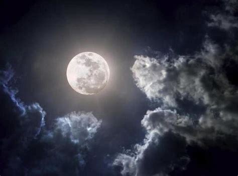 Yucatán Esta Noche Mira El Cielo Verás La Superluna De Gusano
