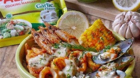 Oven memang merupakan hal tertentu yang jarang dibeli oleh orang. 7 Resep Masakan Spesial Malam Tahun Baru 2020, Cobain Ayam ...