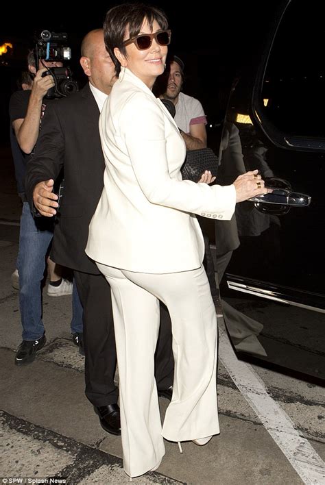 Kris Jenner Shows Off Her Pert Bottom In A Tight Cream Trouser Suit Daily Mail Online