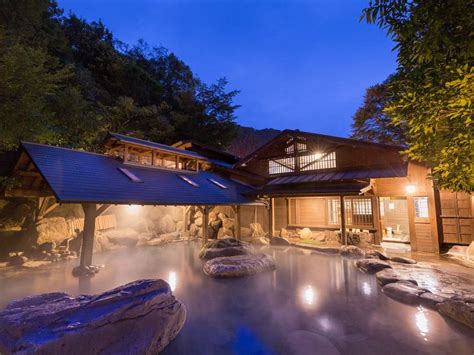 Top Onsen Ryokans In Kurokawa Kumamoto Hisgo Com