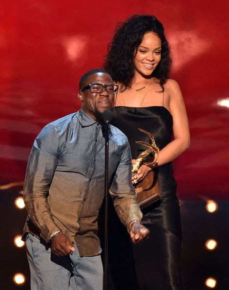 Kevin Hart And Rihanna Win At Spike Tvs 2014 Guys Choice Awards More