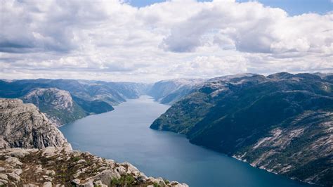 Обои Норвегия 5k 4k река горы облака Norway 5k 4k