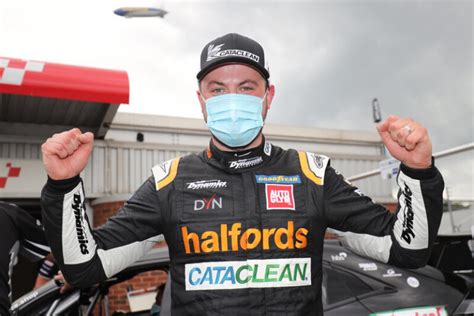 Rowbottom Secures Maiden Btcc Win In Drama Filled Oulton Park Opener