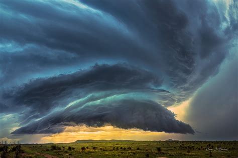 Shelf Cloud With Severe Tornado Warned Supercell Thunderstorm In The