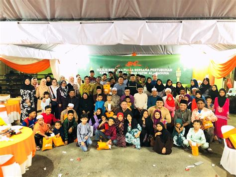 Boustead petroleum sdn bhd is an investment management company based out of shah alam, selangor, malaysia. BHPetrol Raikan Anak Yatim Al-Nasuha | Gohed Gostan