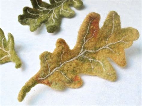 Felted Oak Leaf Brooch Yellow Leaf Fibre Brooch Pin Needle Etsy