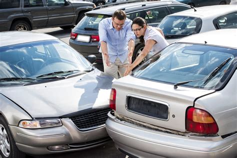 What To Do If You Hit A Parked Car A Guide To Handling Parking Lot