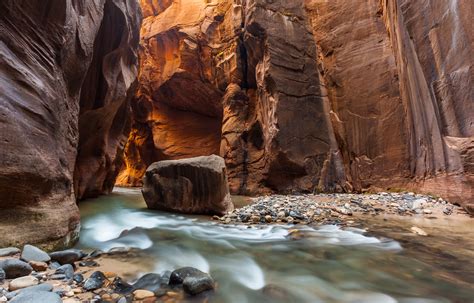 Hiking The Zion Narrows A Complete Guide Bearfoot Theory