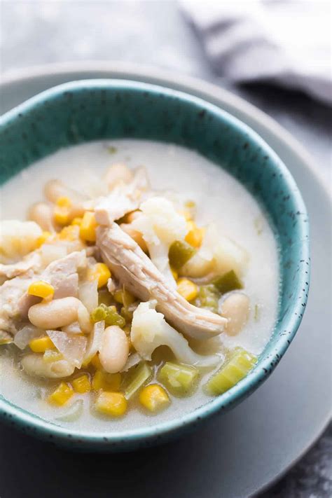 Prize winning creamy white chicken chili filled with beans, vegetables, and cream cheese has just 5 minutes prep time. Healthy Slow Cooker White Chicken Chili (Freezer to Crock ...