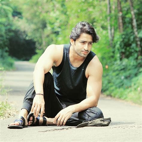 He was born on 26 march 1984 in bhaderwah, jammu, india. Facts About Shaheer Sheikh & Erica Fernandez of Kuch Rang ...