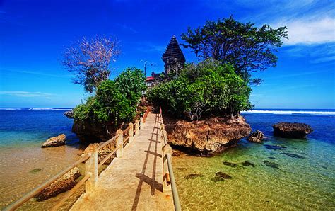 Objek wisata pantai gandoriah terletak 1 km barat laut kota kota pariaman. Harga Tiket Masuk Pantai Balekambang Malang 2018 | HTM