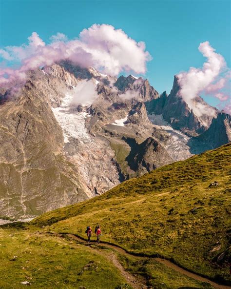 35 Photos To Inspire You To Hike The Tour Du Mont Blanc • Nomads With A