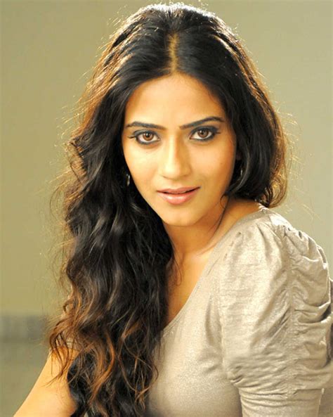 Aditi Sharma Height Weight Age Stats Wiki And More