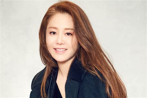 Go hyun jung to star as lead of new jtbc drama. Go Hyun Jung Talks About Her Departure From "Return" At ...