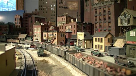 The royal class of märklin model trains. model train layout ,steam in the city - YouTube