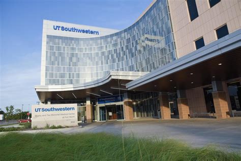 ut southwestern expands primary care to moncrief medical center for tarrant and surrounding