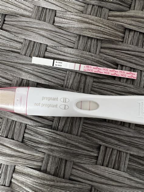 BFP before first period after miscarriage. CD 36 based on first day of