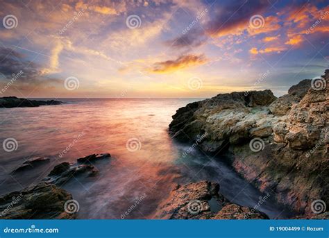 Beautiful Seascape Stock Image Image Of Dusk Peaceful 19004499