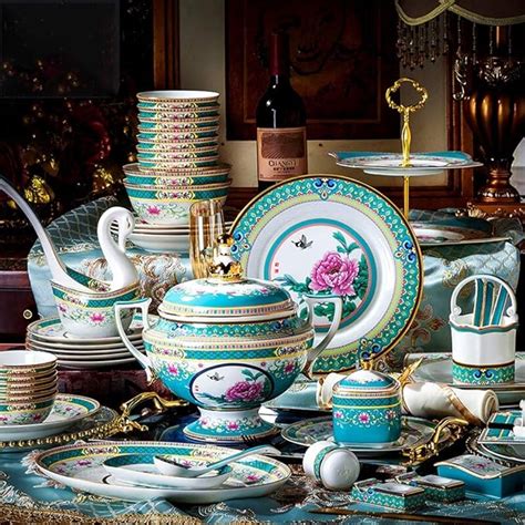 84 Pcs Luxurious Dinnerware Set For 10 Chinese Royal Palace High End