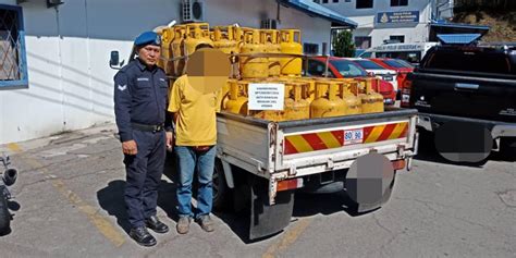 Sprint limit packaging & industrial products. Bid to smuggle 114 gas cylinders, 26 jerrycans thwarted ...
