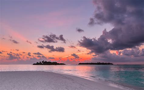 Download 1440x900 Wallpaper Beach Island Sunset Clouds Nature