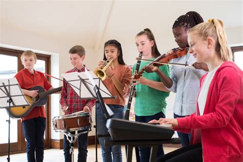 Joe Henderson Bringing Music Education Back To Schools Strikes Right Chord