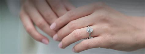 Oval Diamond Engagement Rings London Diamonds Hatton Garden
