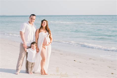 Sunset Beach Treasure Island Beach Maternity Photo Session — Tampa