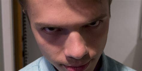 20 Things You Do At Work That Make You Look Like A Creepy Bastard