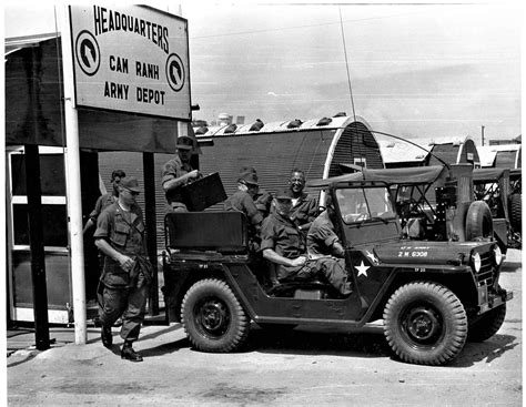 Cam Rahn Army Depot 1st Logistical Command M151a1 Mutt M Flickr