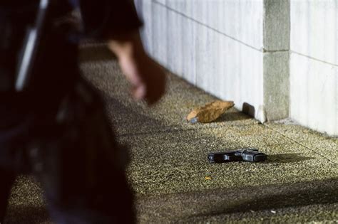 Drop in Gang Violence Drove New York City Shootings Below 1,000 in 2016